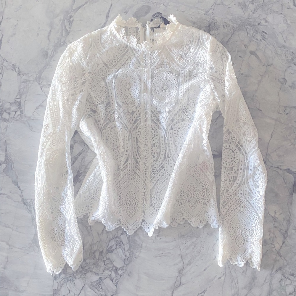 NWT Lipsy London White Floral Lace Top in Size 8